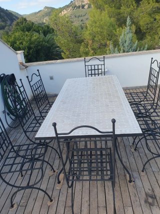 Mesa de mosaico cerámica y metal