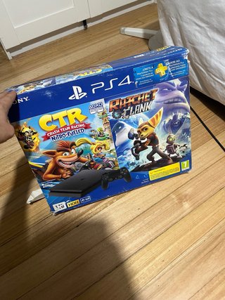 PS4 1TB con Ratchet & Clank y CTR