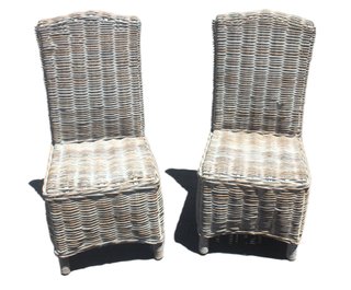 Pareja de sillas de mimbre beige/gris