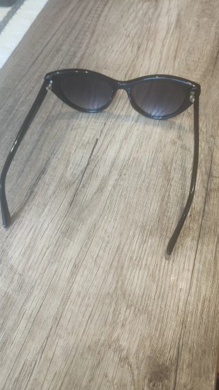 Gafas de sol Guess negras
