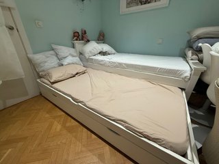 Letto a castello bianco in legno massello con cassetti