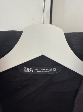 Campera Zara Negra