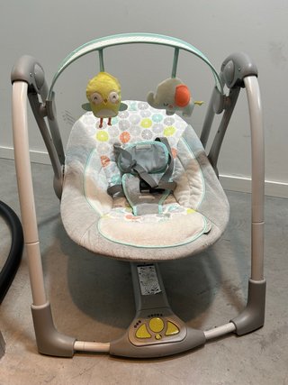 Columpio portátil automático para bebé