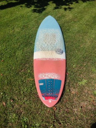 Tabla de surf epoxy 6'3 41,3L