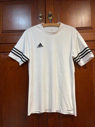 Camiseta Adidas blanca