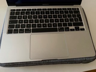MacBook Air 13” 2020 i7