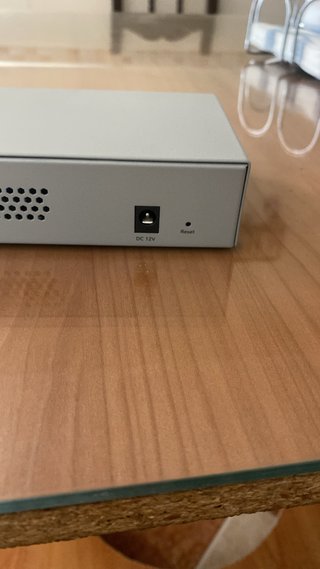 Switch 9 Puertos 2.5G ZX-SG8T1-EU
