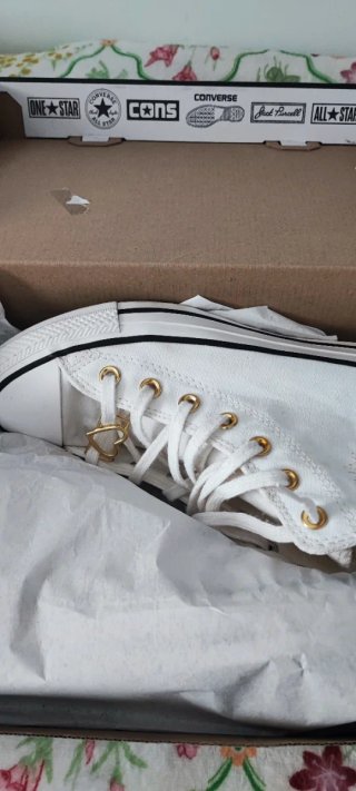Converse Blancas Corazón Dorado