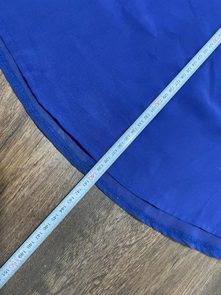 Elegante vestido largo azul