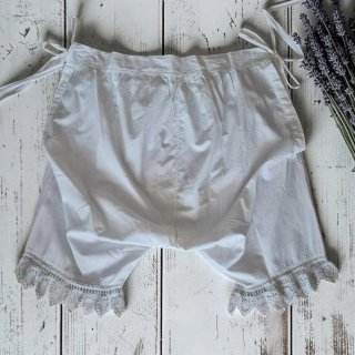 Pololos  Blommers victorianos  con encaje
