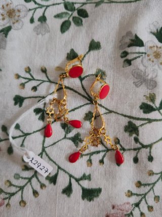 Pendientes Flamenca Dorados con Piedra Roja