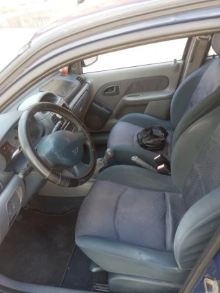 Renault Clio 2001