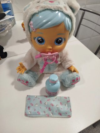 Bebé Llorón Cristal con accesorios