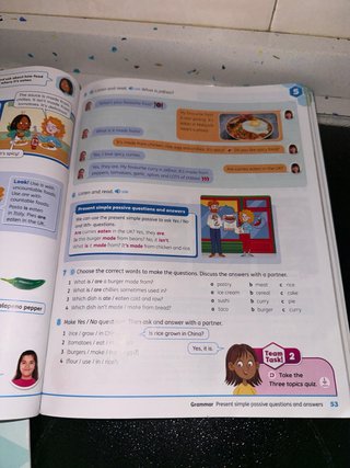 World Class 5 Class Book (Spain)
