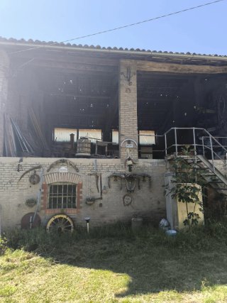 Casa indipendente + Rustico con cortile e terreno