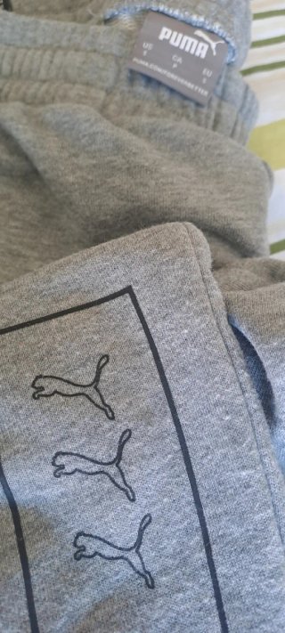 Pantalón chándal Puma gris talla S