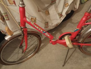 Bicicleta BH Happy años 80 Rosa. Para restaurar.