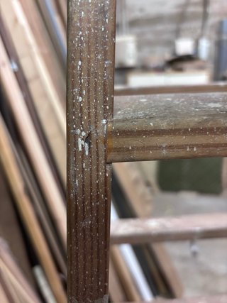 Escalera de tijera de madera