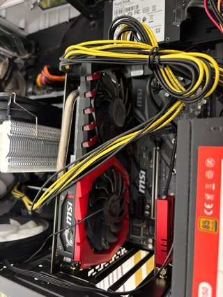 PC Gaming Blanco i5 9600K 16GB RAM 1.7TB