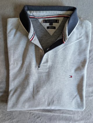 Polo Tommy Hilfiger Gris