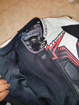Mono Alpinestars GP Plus talla52