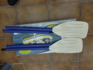 Kayak inflable Caravelle KK55D con remos