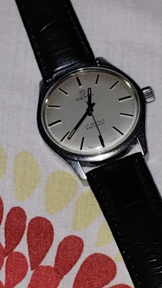 Reloj Yema Años 60 - Esfera Plateada