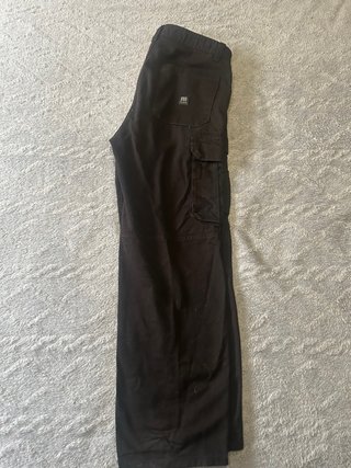 Pantalón cargo Pull&Bear negro baggy