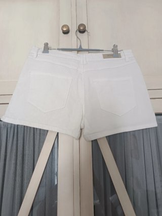 Short vaquero blanco Lefties talla 36 básico