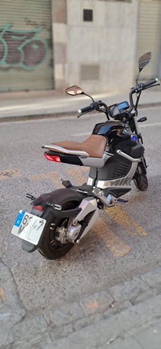 Sunra MIKU Super 125E Moto Eléctrica