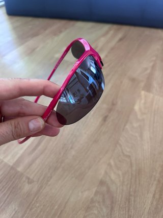 Gafas de sol deportivas rosas y negras