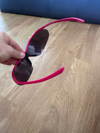 Gafas de sol deportivas rosas y negras