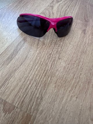 Gafas de sol deportivas rosas y negras