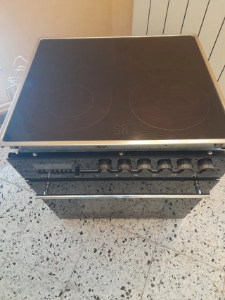 Horno Kupperbusch Negro
