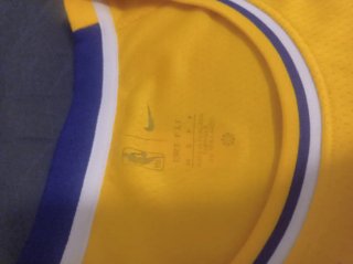 Camiseta Lakers 77 Nueva