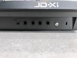 Sintetizador Roland JD-XI