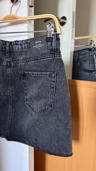 Falda vaquera negra Talla 38