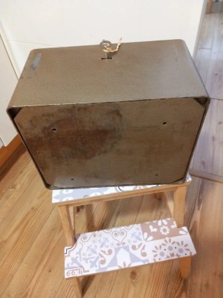 Caja Fuerte Metálica Gris