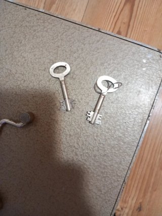 Caja Fuerte Metálica Gris