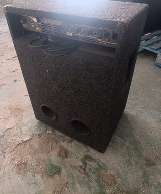 Amplificador Tube Works 300W + Pantalla Beyma 15