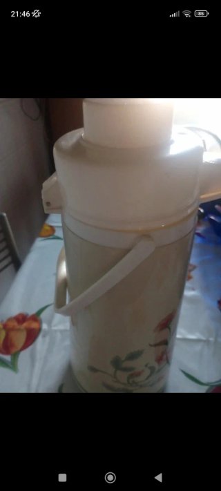Caraffa termica con fiori