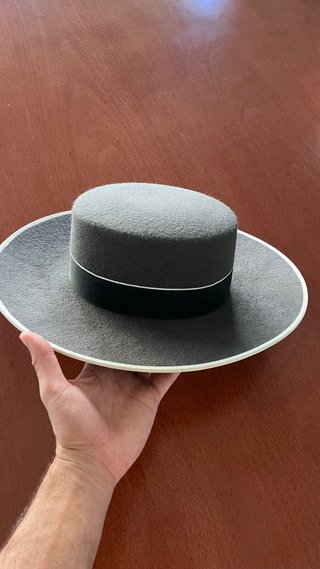 Sombrero Cordobés Ala Ancha Negro/Gris