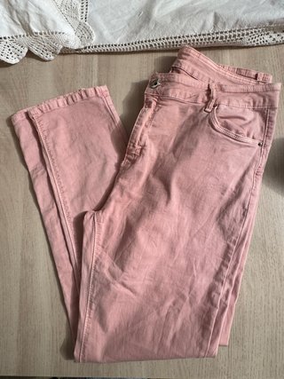Pantalón pitillo talla grande