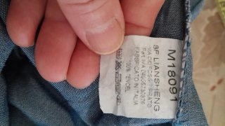 Pantaloni a gamba larga + camicia floreale