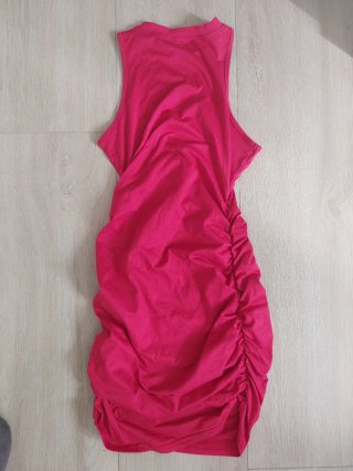 Vestido mini fruncido rojo