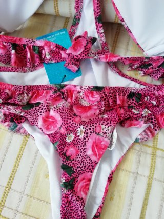 Costume da bagno intero rosa floreale