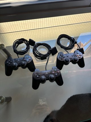 PlayStation 2 Slim + 3 mandos