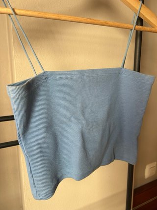 Crop top azul tirante fino