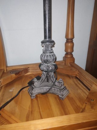 Lámpara de pie de mesa