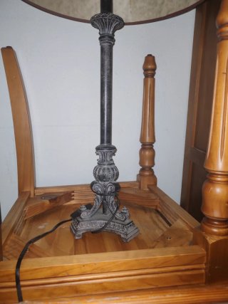 Lámpara de pie de mesa